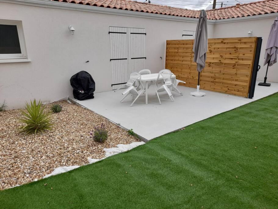 Le Logis De Gatseau Apartment Les Mathes ภายนอก รูปภาพ
